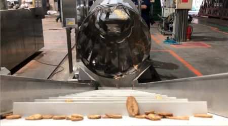 8. डिस्चार्ज कन्वेयर